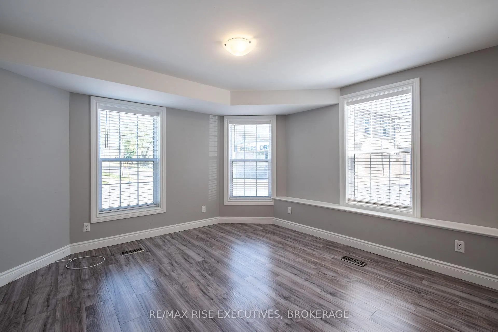 Photo 15 of 120 Yonge Street, Kingston, Central City West — HOMEH