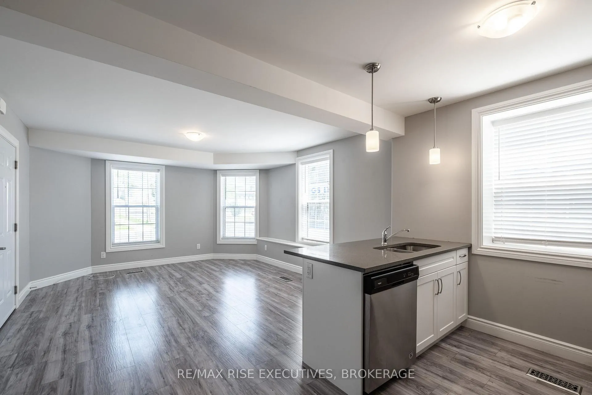 Photo 23 of 120 Yonge Street, Kingston, Central City West — HOMEH