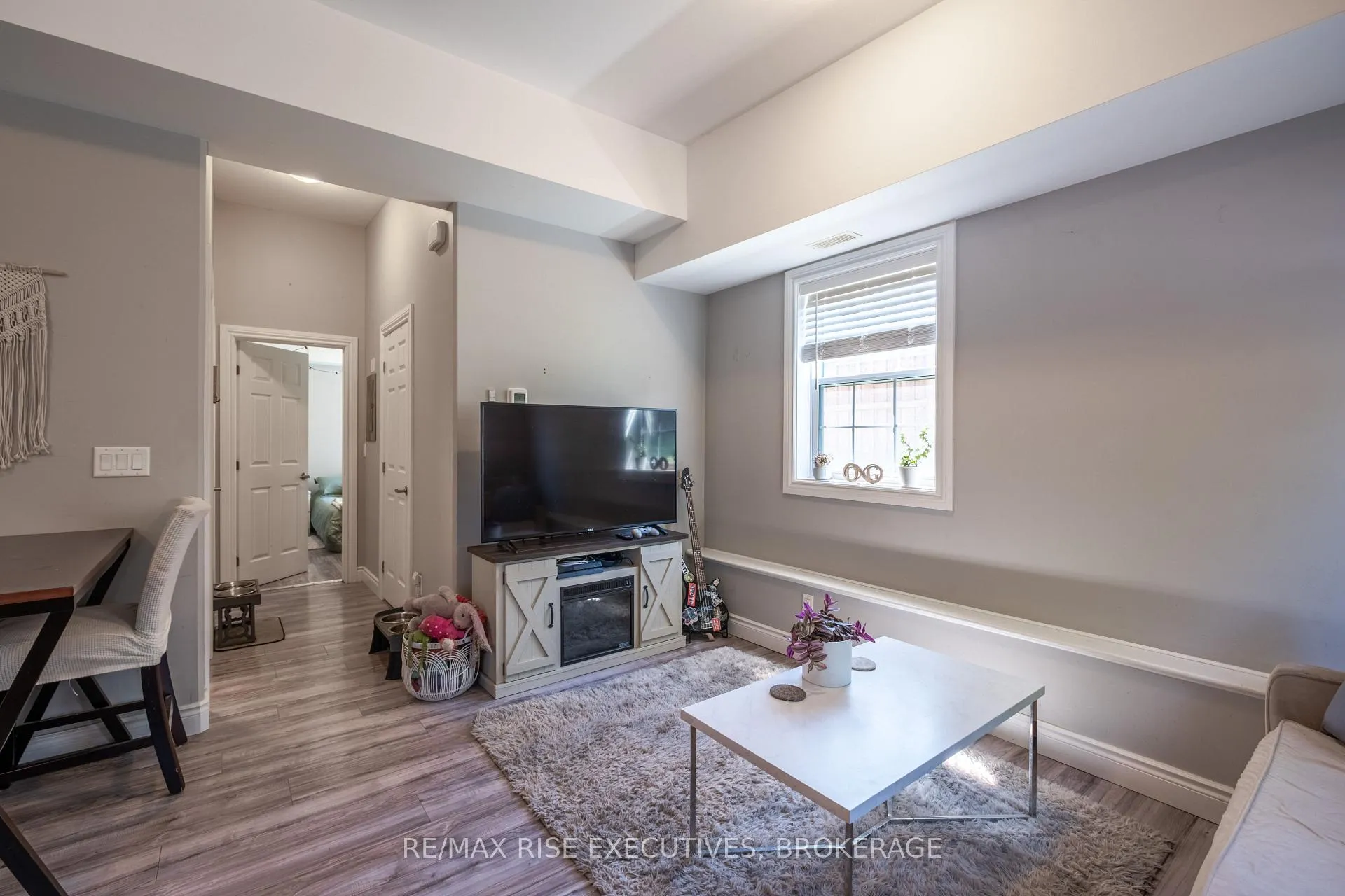Photo 44 of 120 Yonge Street, Kingston, Central City West — HOMEH