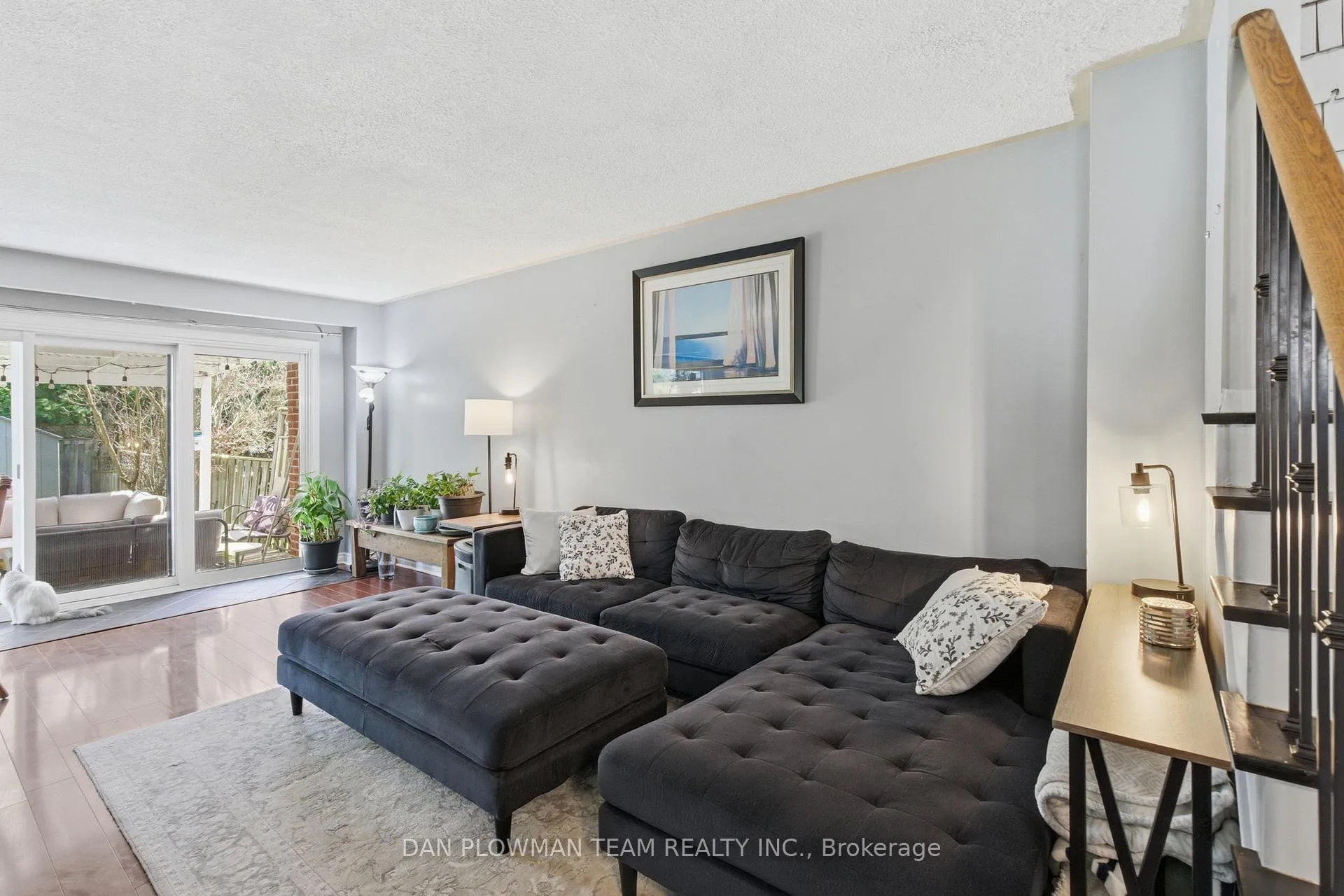 Photo 14 of 653 Berwick Crescent, Oshawa, McLaughlin — HOMEH
