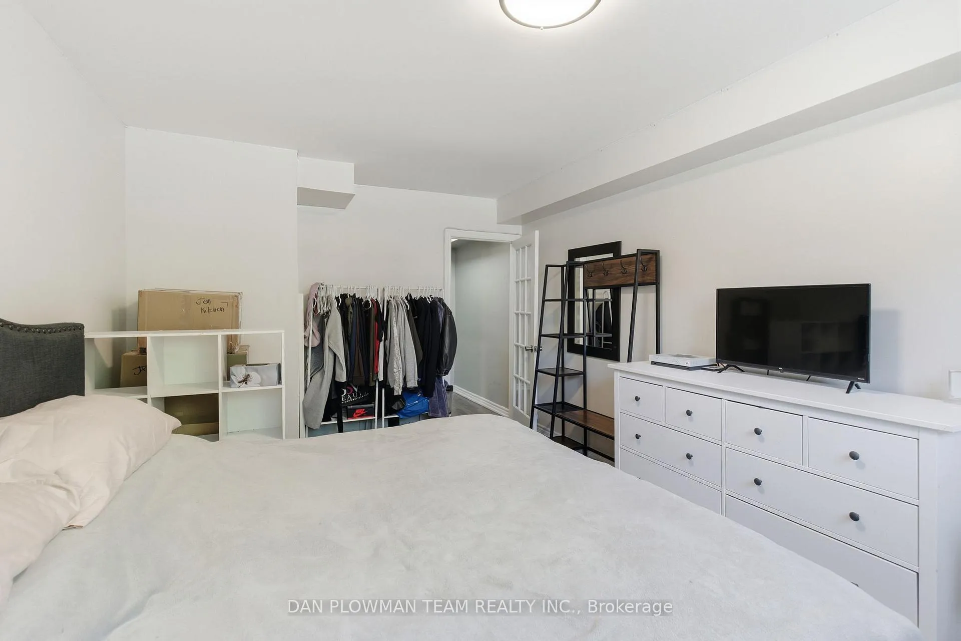 Photo 27 of 653 Berwick Crescent, Oshawa, McLaughlin — HOMEH