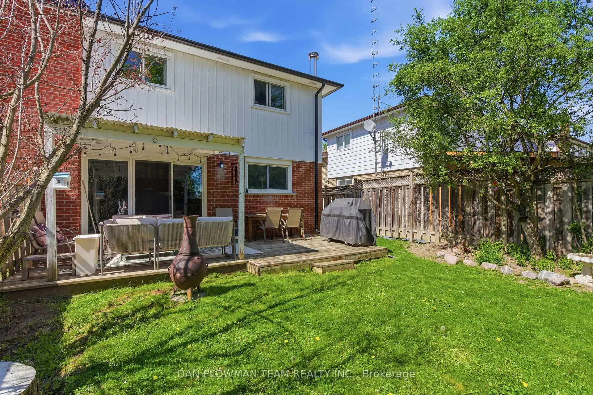 Photo 32 of 653 Berwick Crescent, Oshawa, McLaughlin — HOMEH