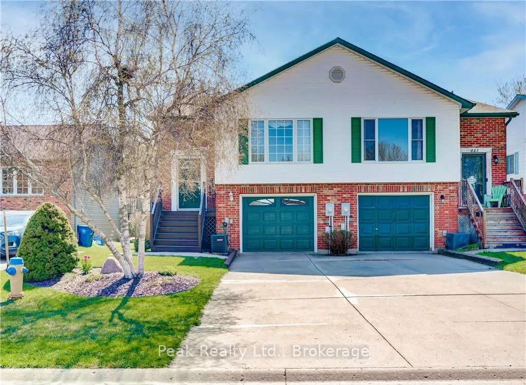 Photo 2 of 441 Nelson Street, Stratford — HOMEH