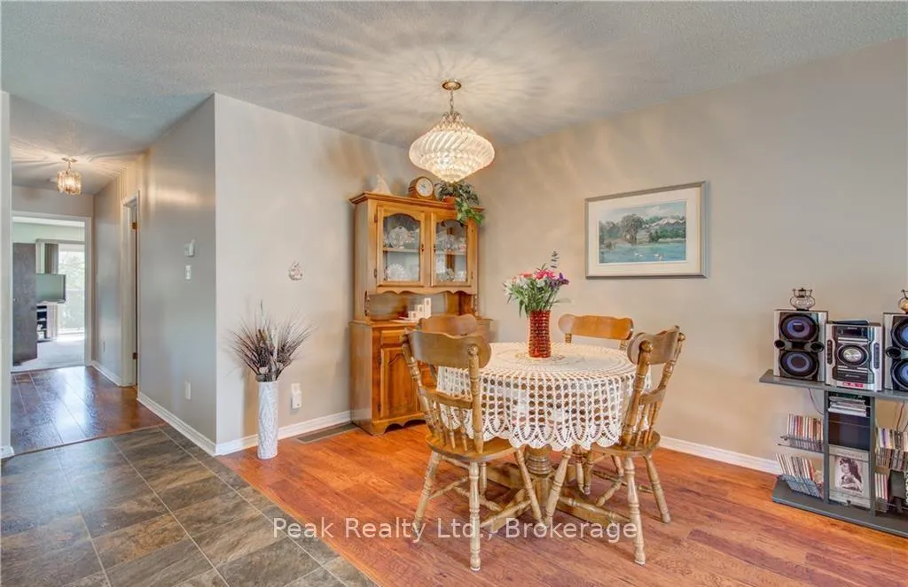 Photo 9 of 441 Nelson Street, Stratford — HOMEH