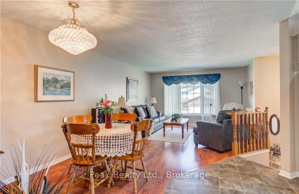 Photo 16 of 441 Nelson Street, Stratford — HOMEH