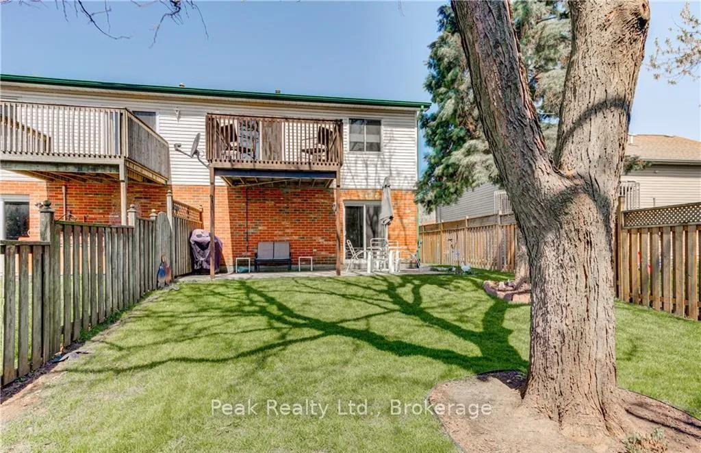 Photo 42 of 441 Nelson Street, Stratford — HOMEH