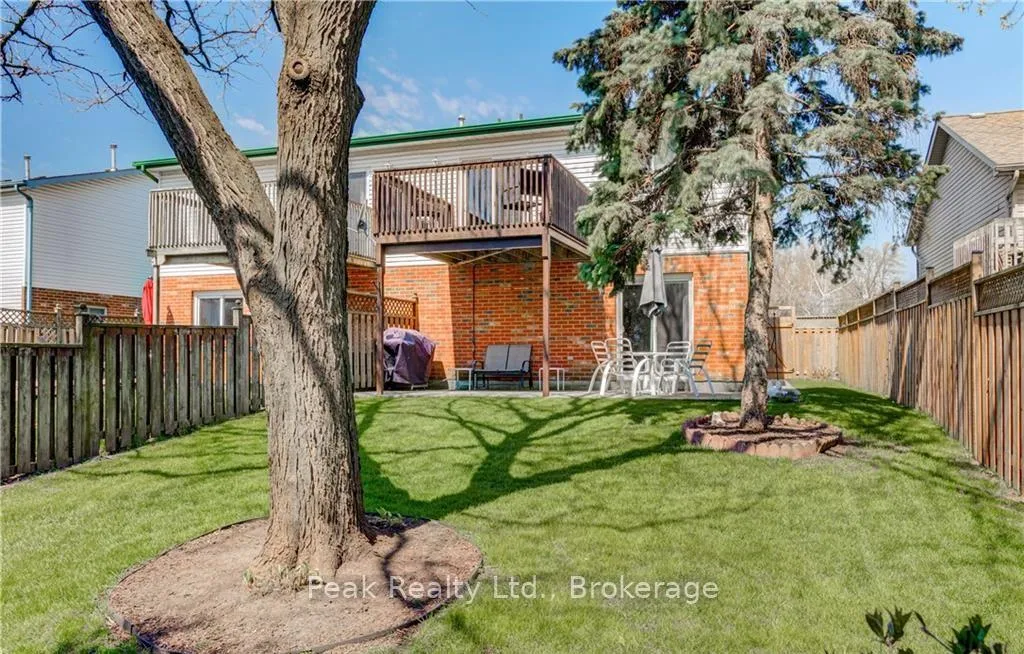 Photo 44 of 441 Nelson Street, Stratford — HOMEH