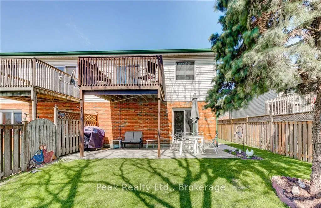 Photo 45 of 441 Nelson Street, Stratford — HOMEH