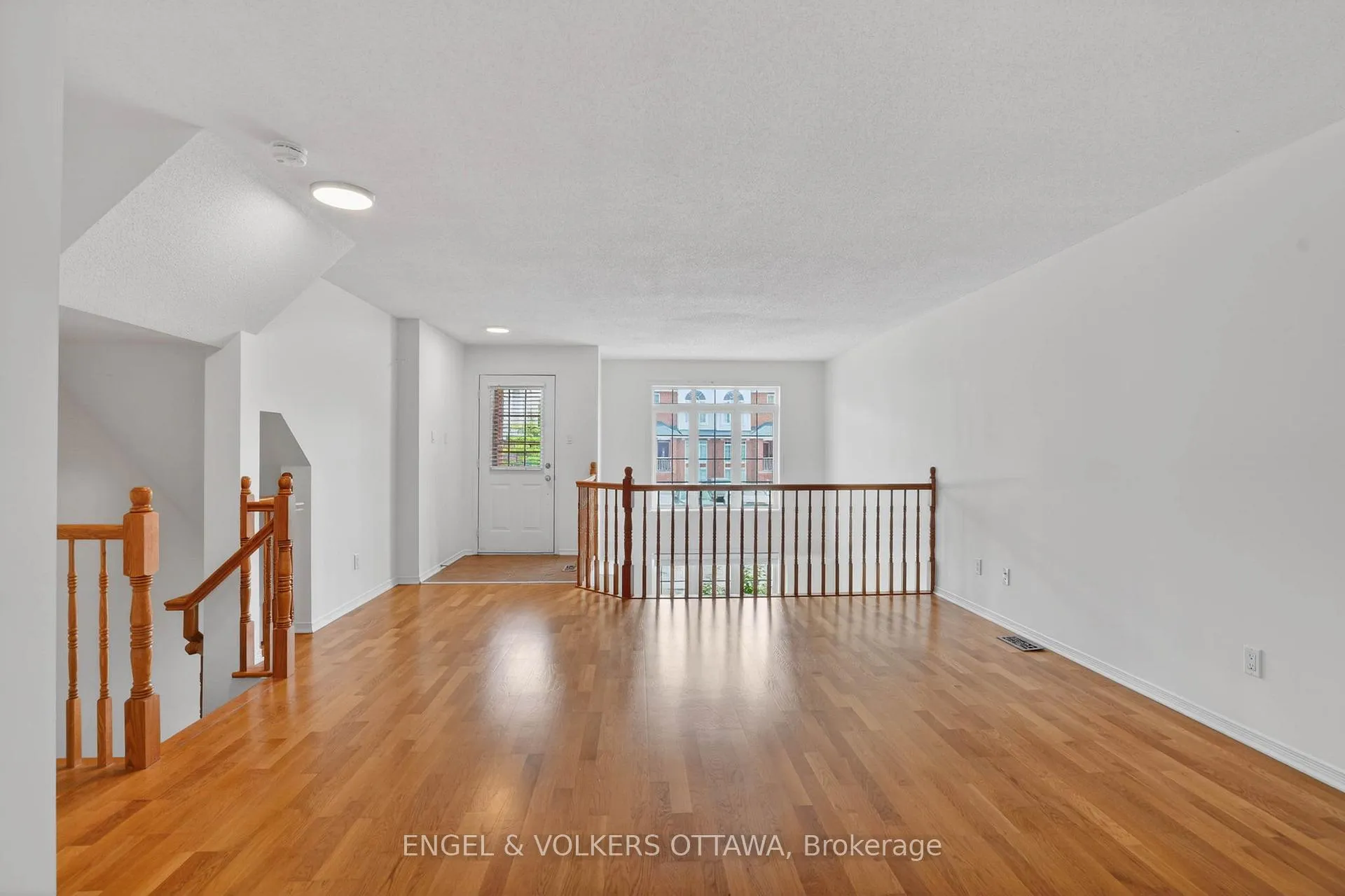Photo 9 of Unit 157, 70 Edenvale Drive, Ottawa, Kanata - Beaverbrook — HOMEH