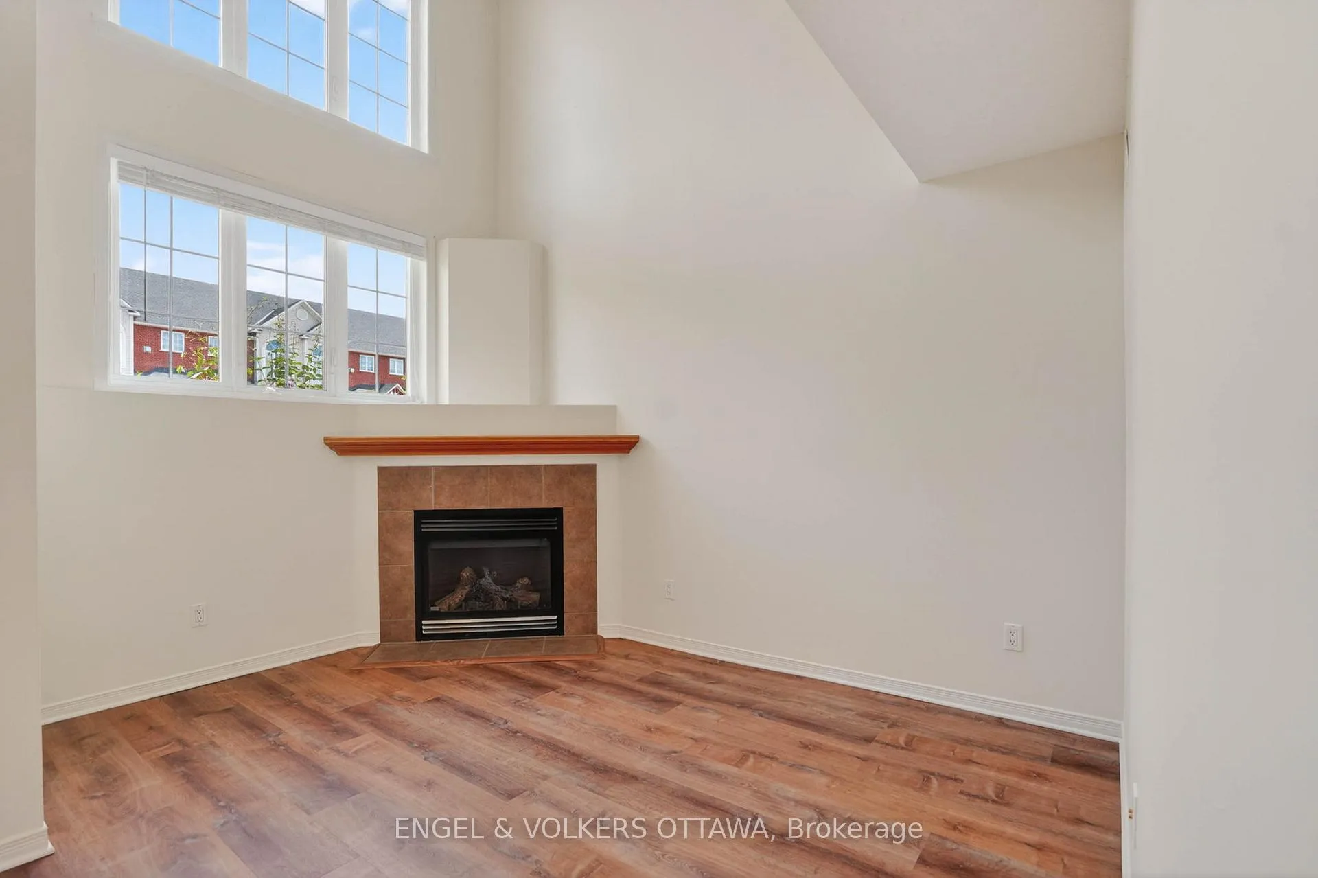 Photo 16 of Unit 157, 70 Edenvale Drive, Ottawa, Kanata - Beaverbrook — HOMEH