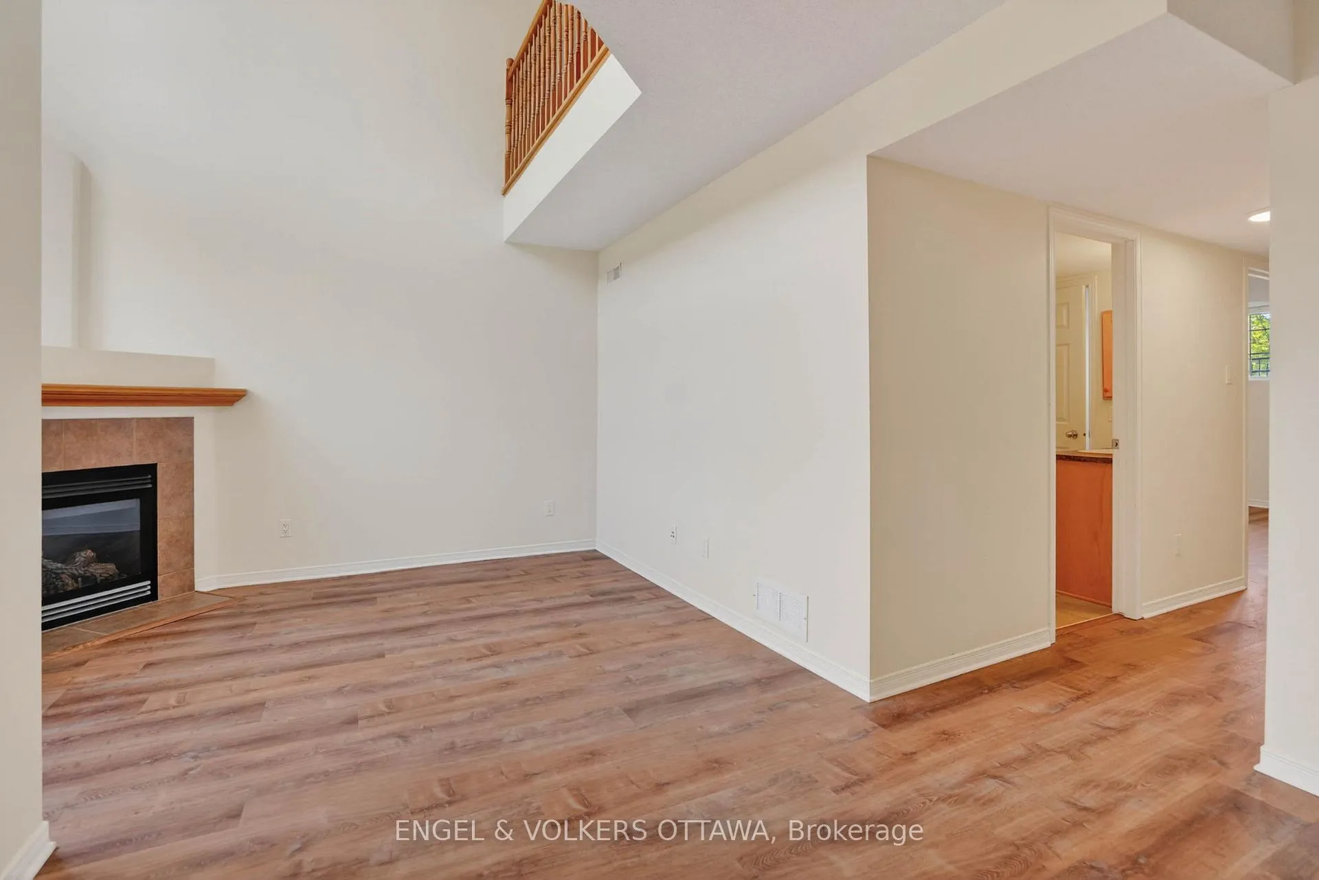 Photo 17 of Unit 157, 70 Edenvale Drive, Ottawa, Kanata - Beaverbrook — HOMEH