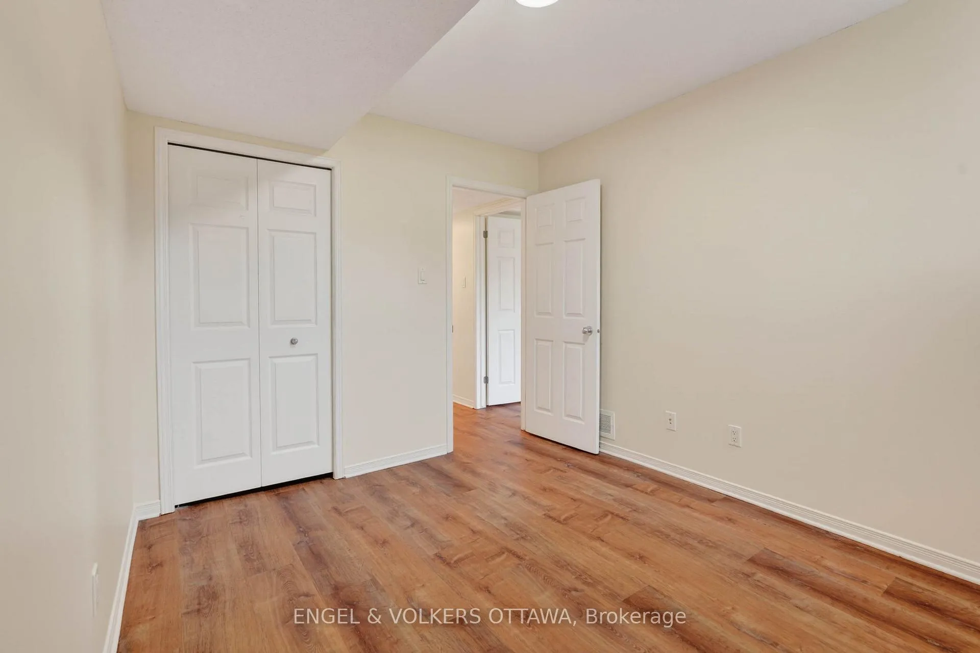Photo 25 of Unit 157, 70 Edenvale Drive, Ottawa, Kanata - Beaverbrook — HOMEH