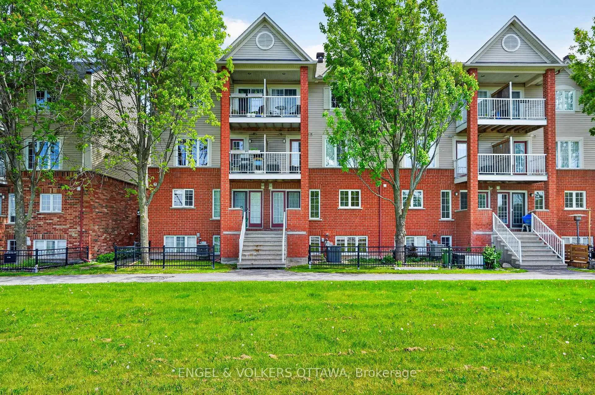 Photo 31 of Unit 157, 70 Edenvale Drive, Ottawa, Kanata - Beaverbrook — HOMEH