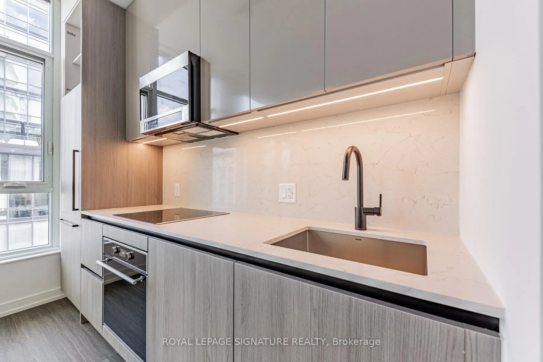 Photo 9 of Unit 607, 425 Front Street E, Toronto, Waterfront Communities — HOMEH