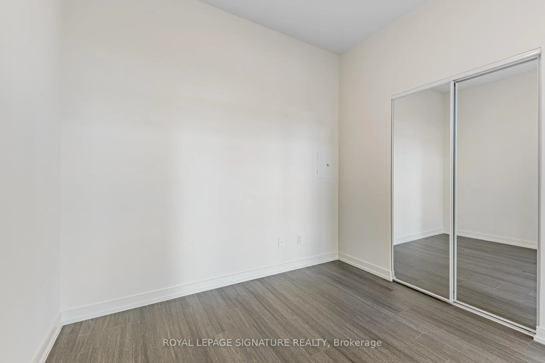 Photo 19 of Unit 607, 425 Front Street E, Toronto, Waterfront Communities — HOMEH