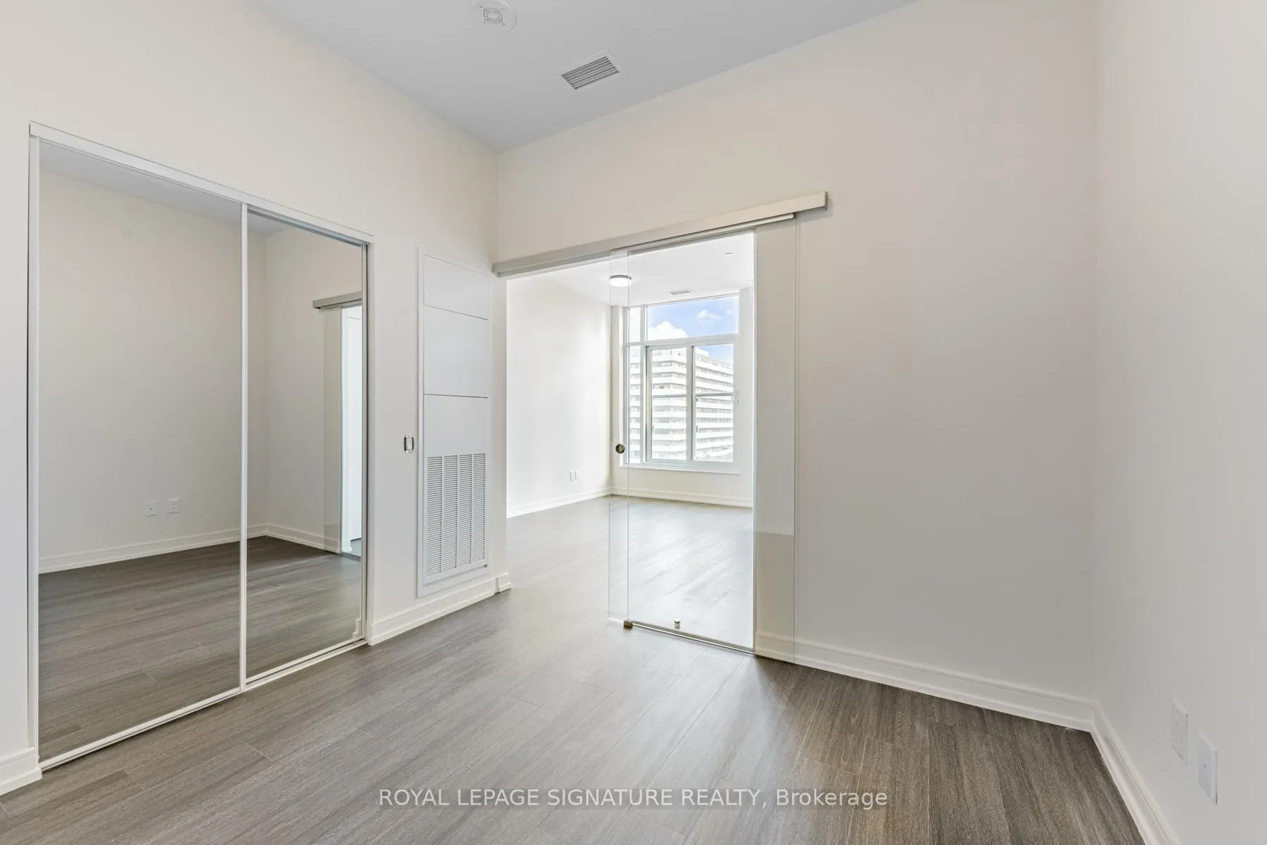 Photo 20 of Unit 607, 425 Front Street E, Toronto, Waterfront Communities — HOMEH