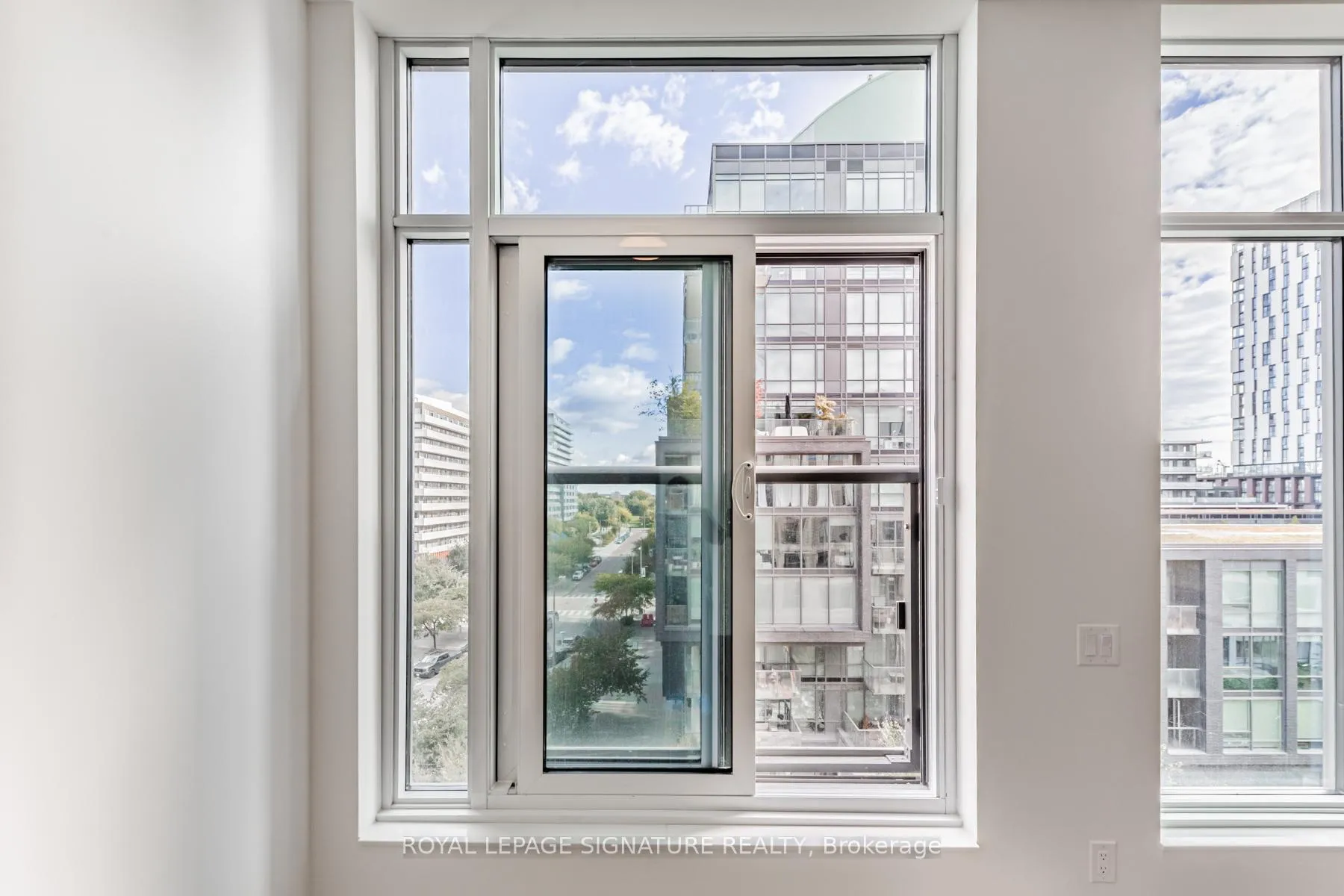 Photo 23 of Unit 607, 425 Front Street E, Toronto, Waterfront Communities — HOMEH