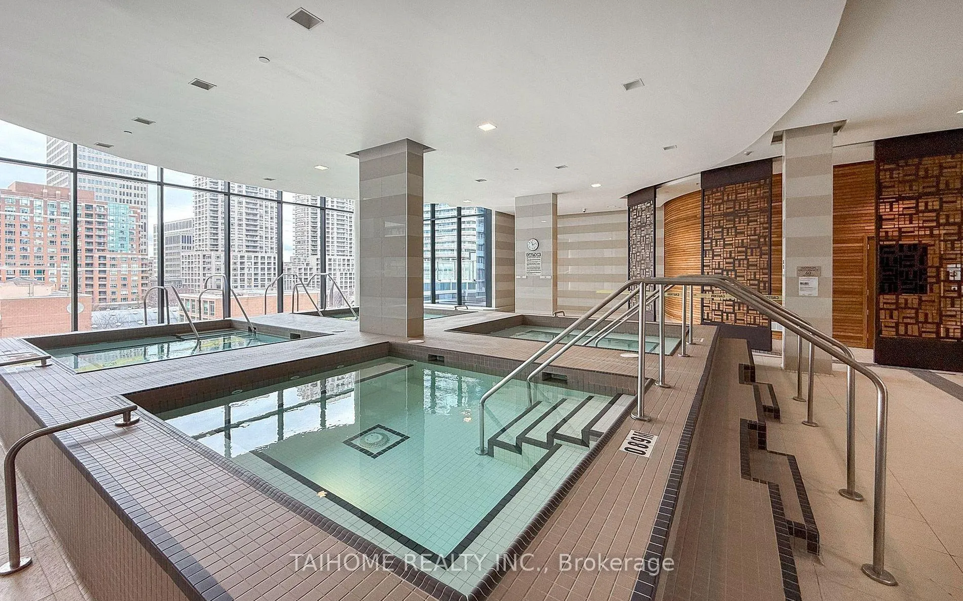 Photo 5 of Unit 1806, 501 Yonge Street, Toronto, Church-Yonge Corridor — HOMEH