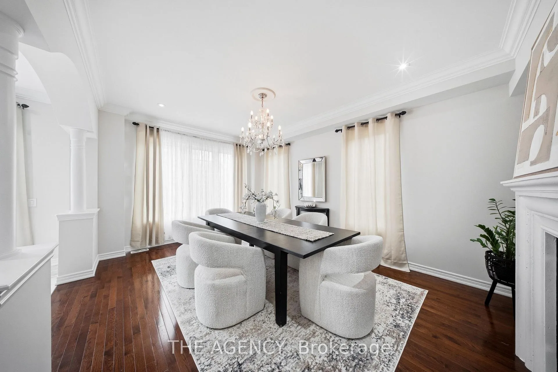 Photo 13 of 36 Zoran Lane, Vaughan, Patterson — HOMEH