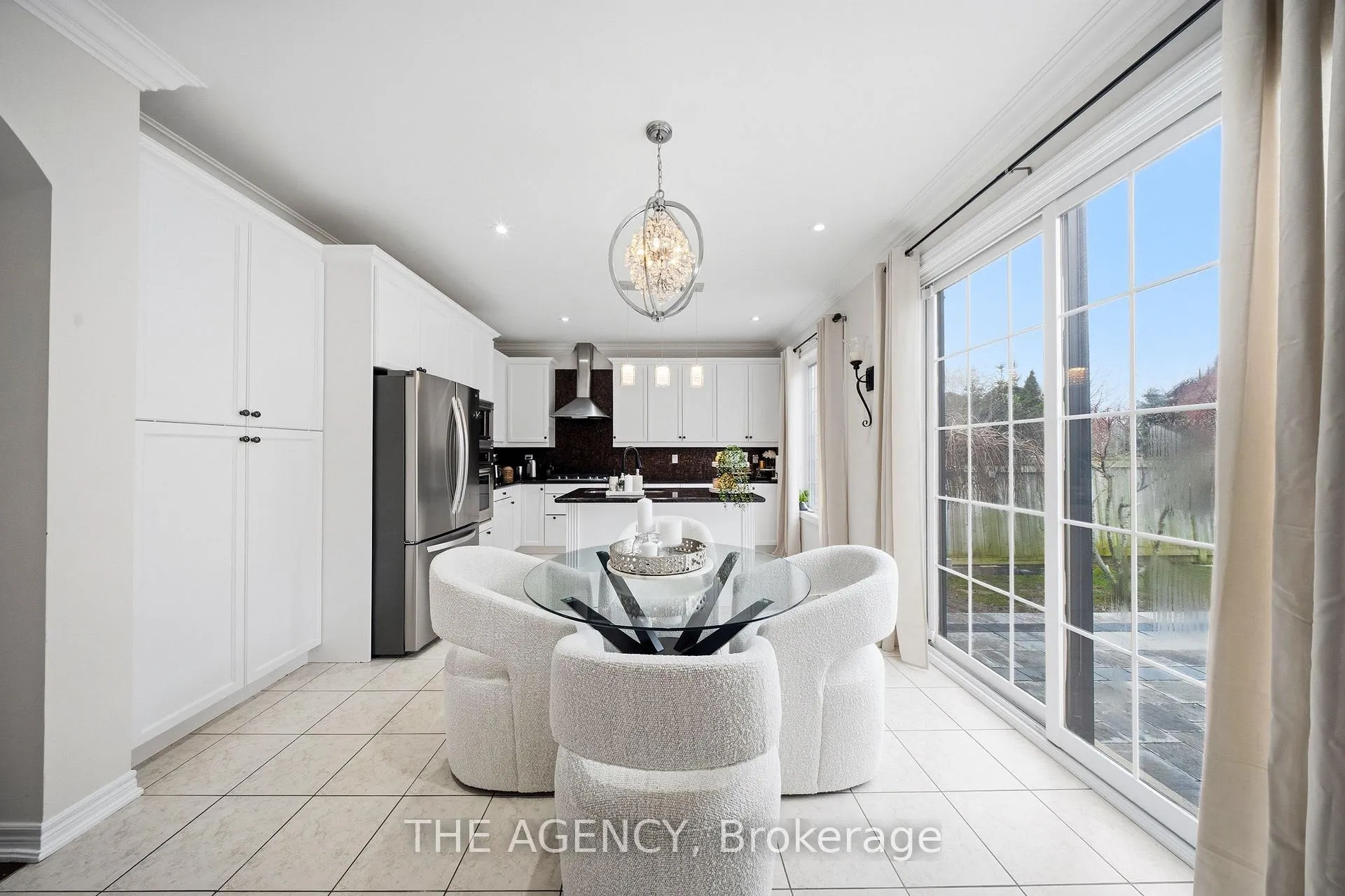 Photo 15 of 36 Zoran Lane, Vaughan, Patterson — HOMEH
