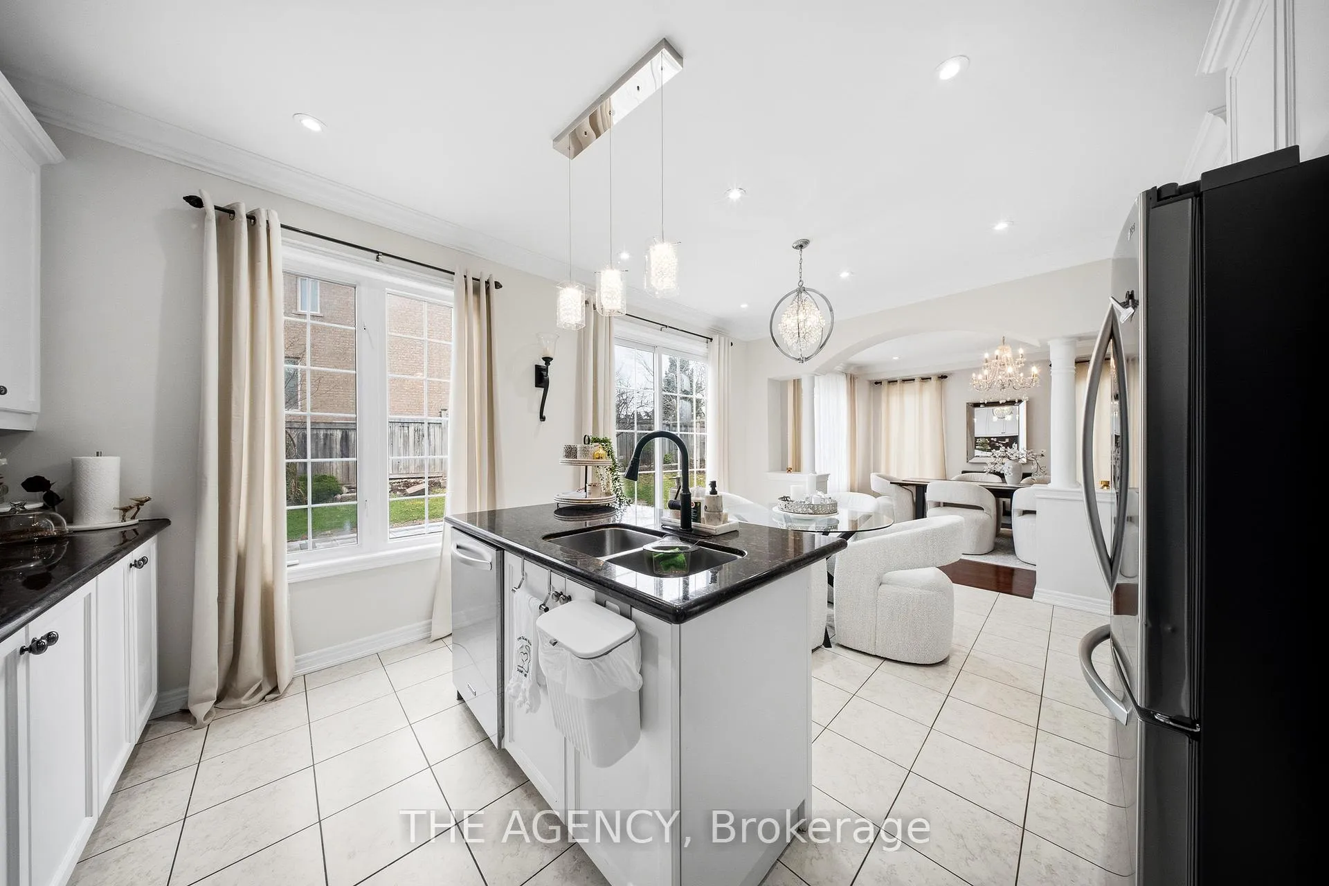 Photo 21 of 36 Zoran Lane, Vaughan, Patterson — HOMEH