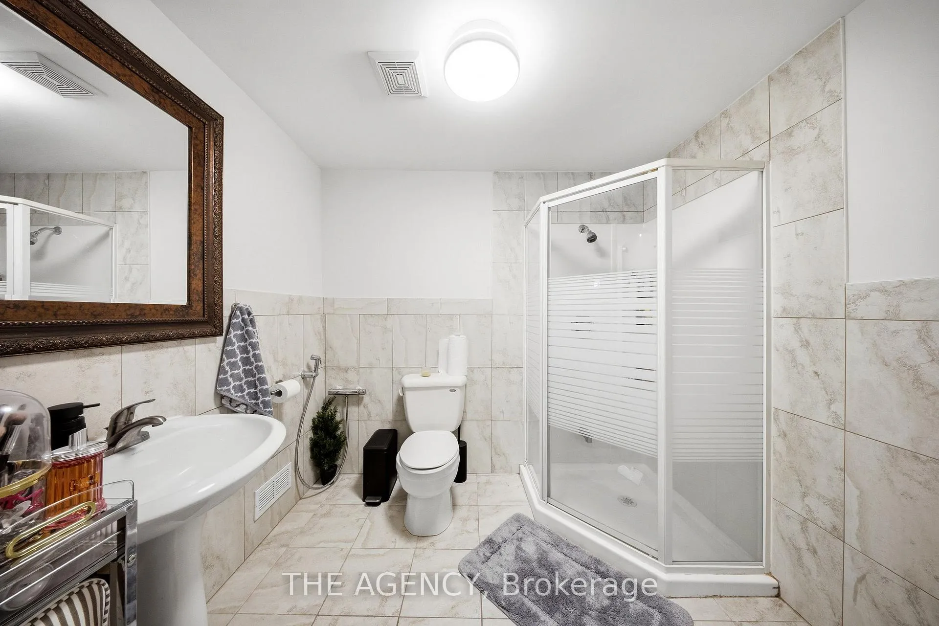 Photo 46 of 36 Zoran Lane, Vaughan, Patterson — HOMEH