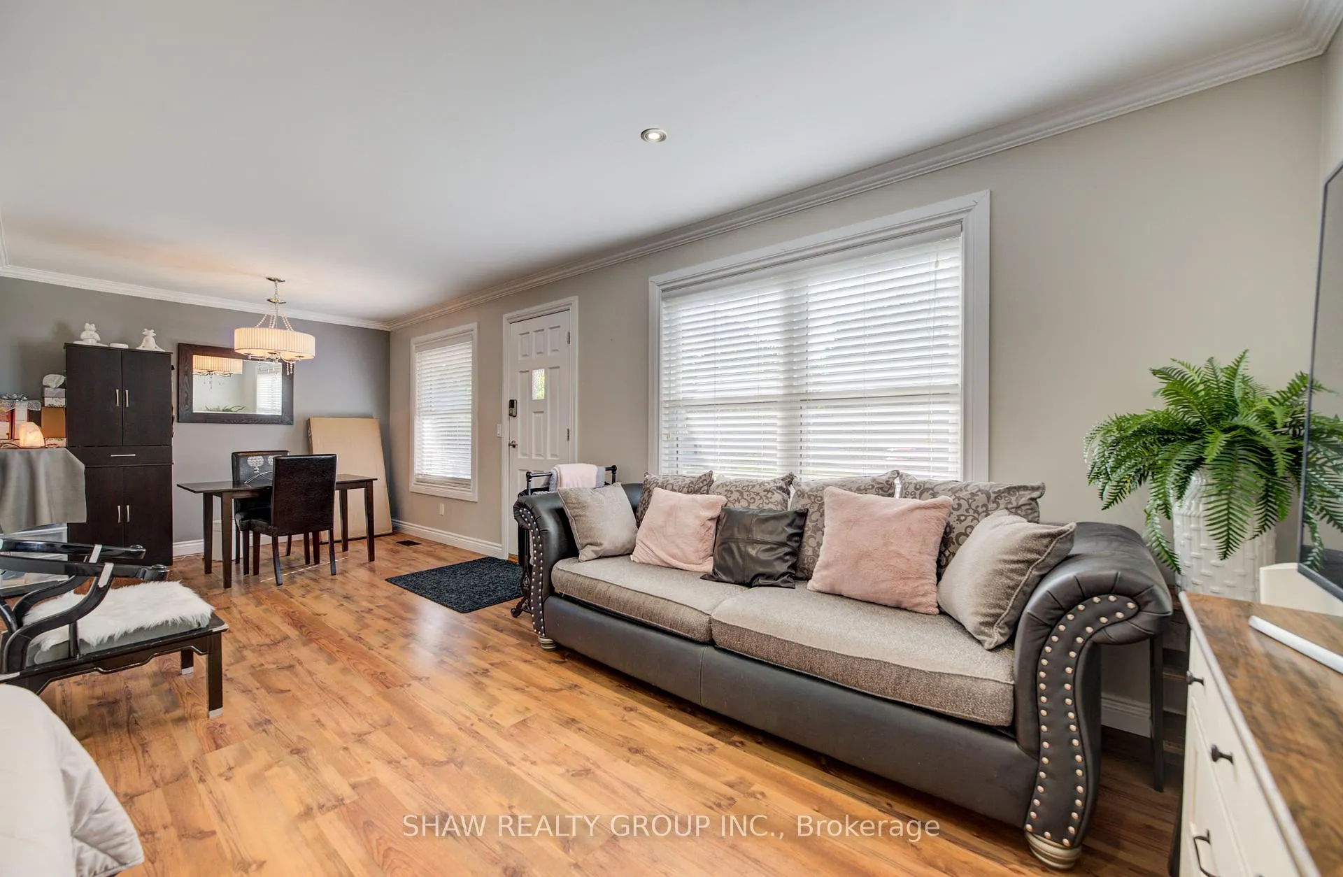Photo 7 of 157 Fifth Avenue, Kitchener — HOMEH