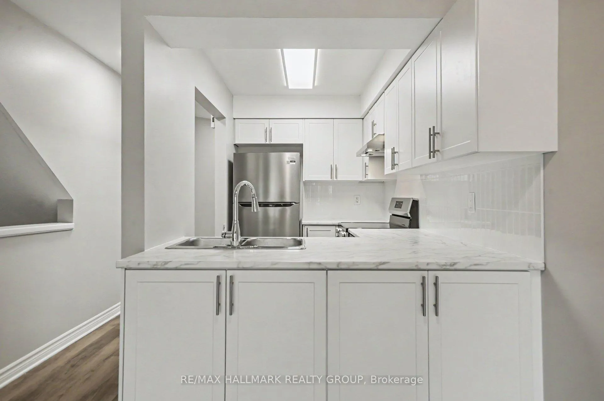 Photo 12 of Unit 11, 1168 Blasdell Avenue, Ottawa, Manor Park — HOMEH
