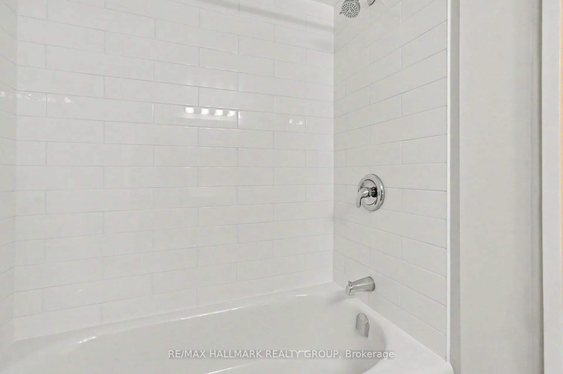 Photo 19 of Unit 11, 1168 Blasdell Avenue, Ottawa, Manor Park — HOMEH