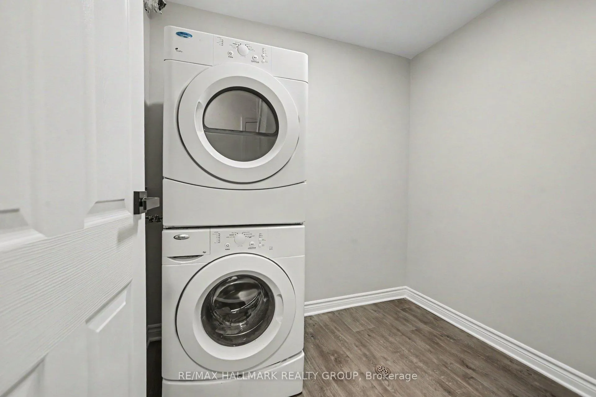 Photo 25 of Unit 11, 1168 Blasdell Avenue, Ottawa, Manor Park — HOMEH