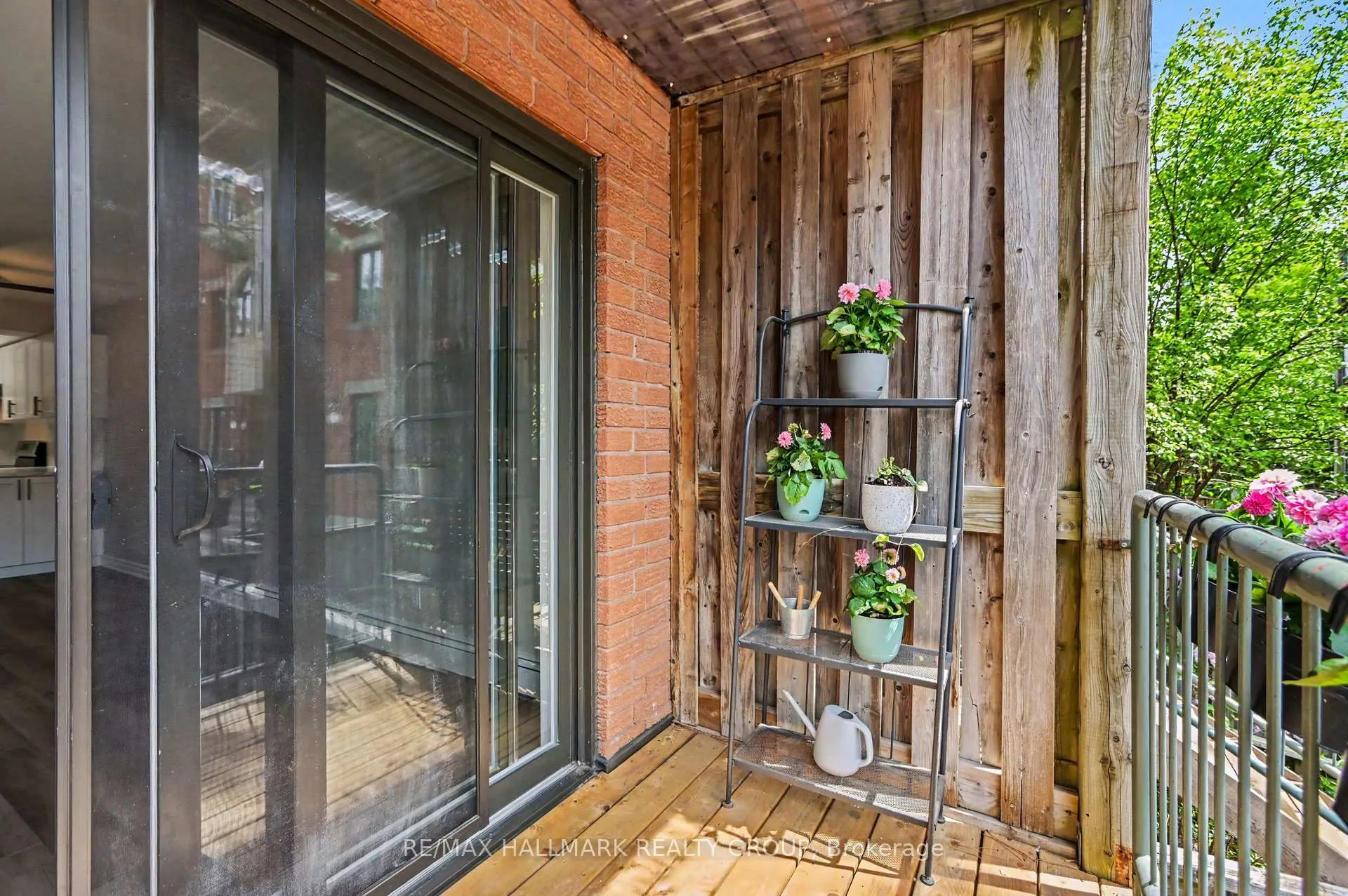 Photo 26 of Unit 11, 1168 Blasdell Avenue, Ottawa, Manor Park — HOMEH