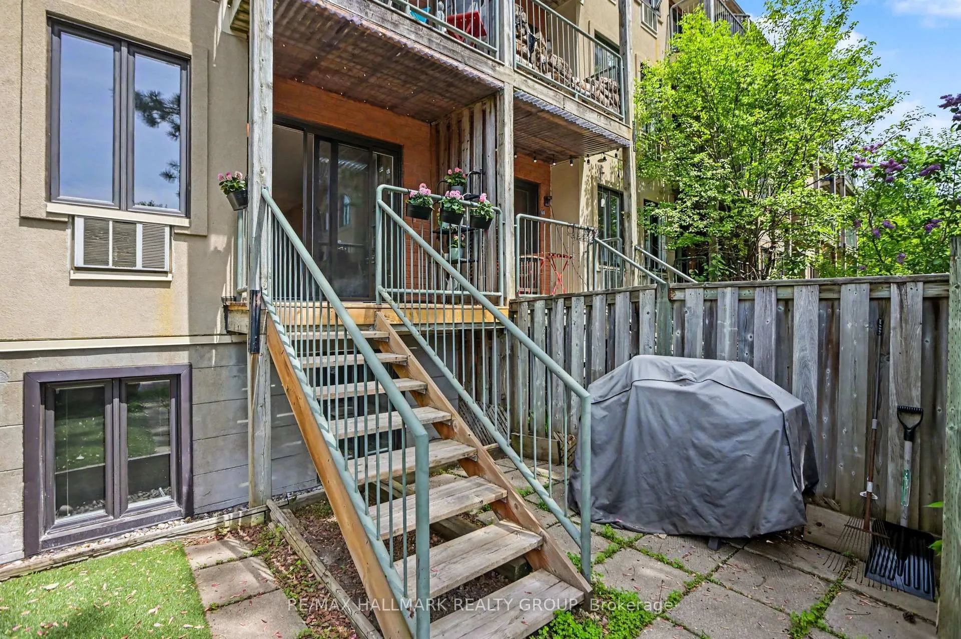 Photo 27 of Unit 11, 1168 Blasdell Avenue, Ottawa, Manor Park — HOMEH