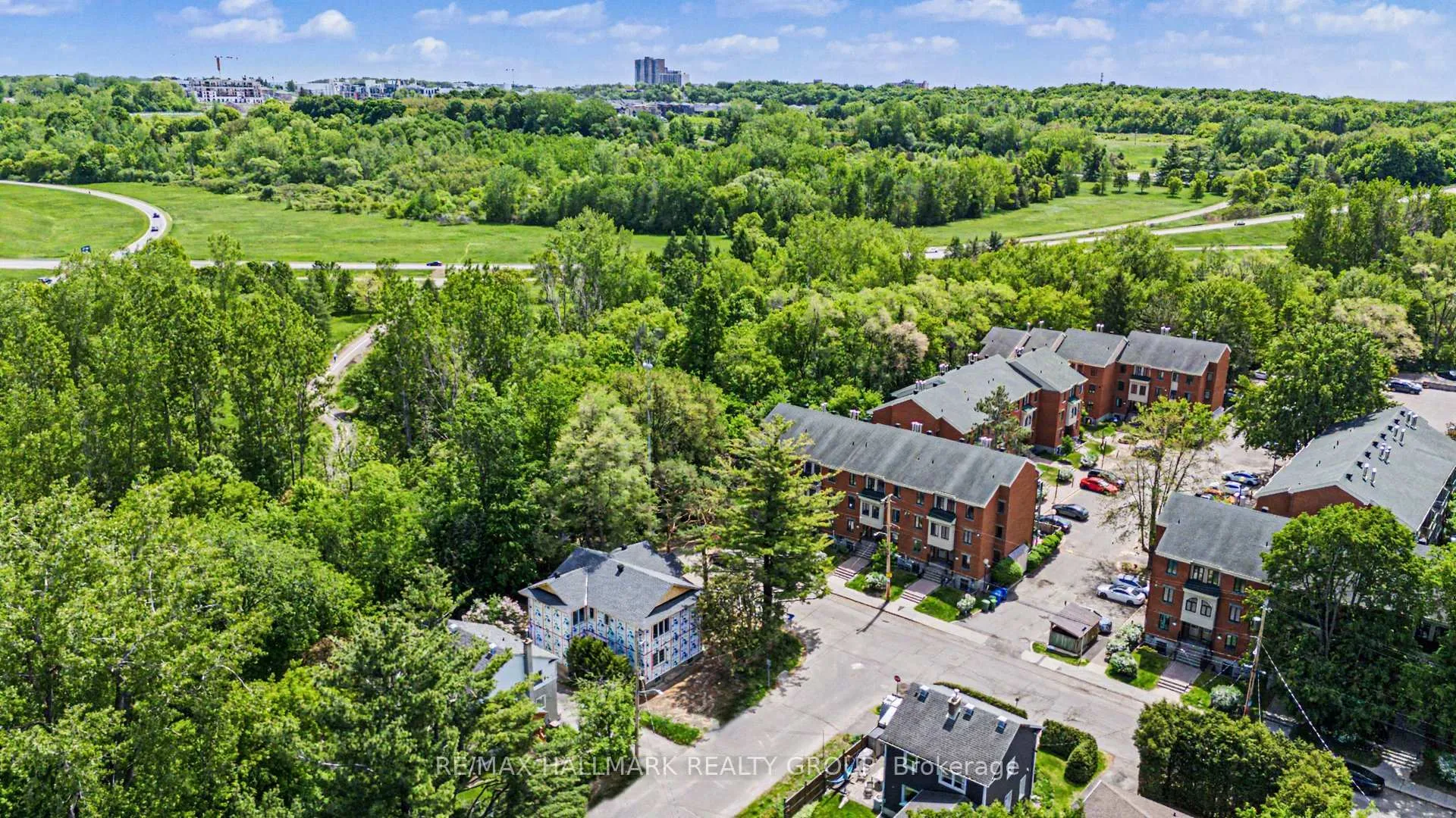 Photo 31 of Unit 11, 1168 Blasdell Avenue, Ottawa, Manor Park — HOMEH