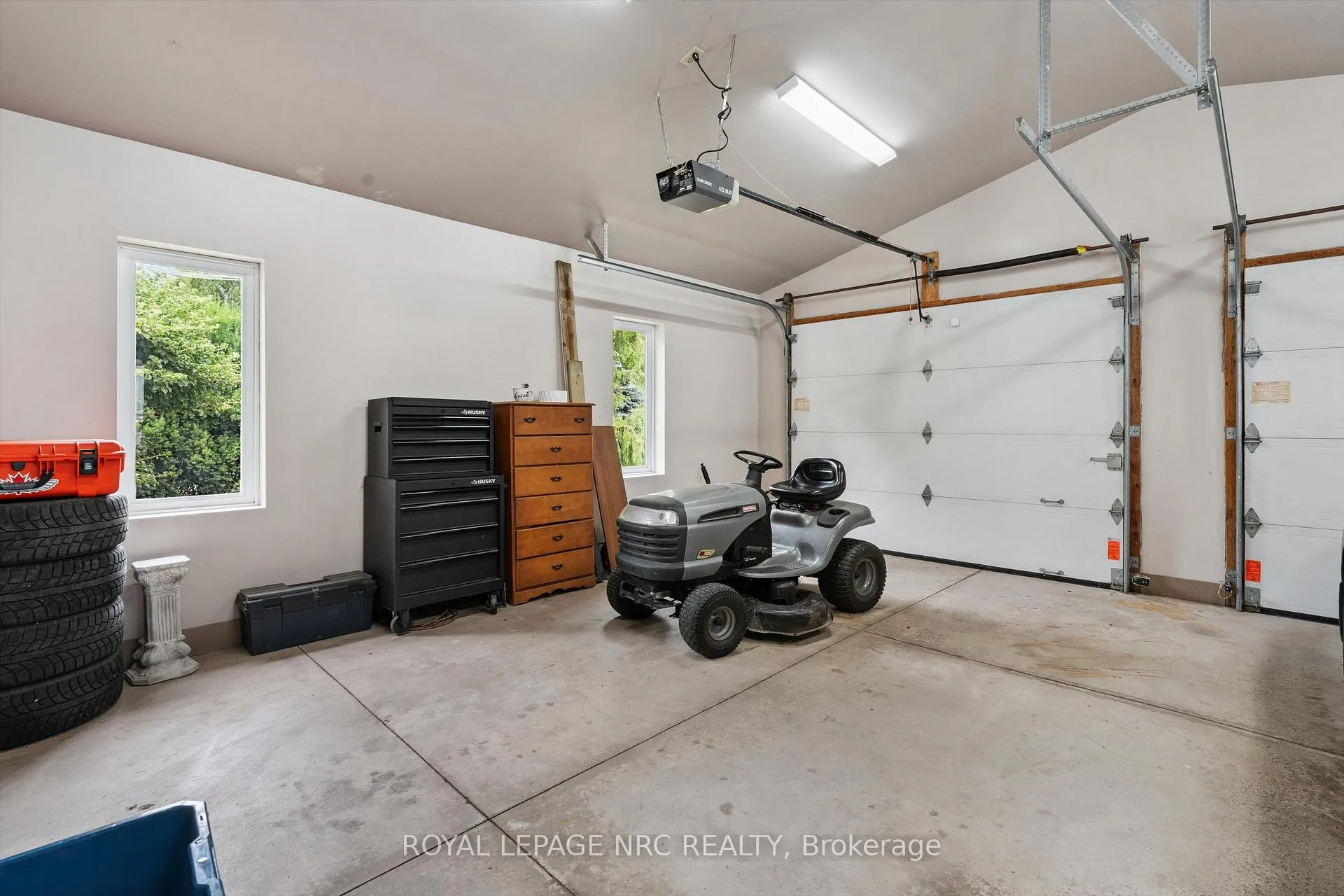 Photo 67 of 1287 Third St Louth, St. Catharines, Rural Port — HOMEH