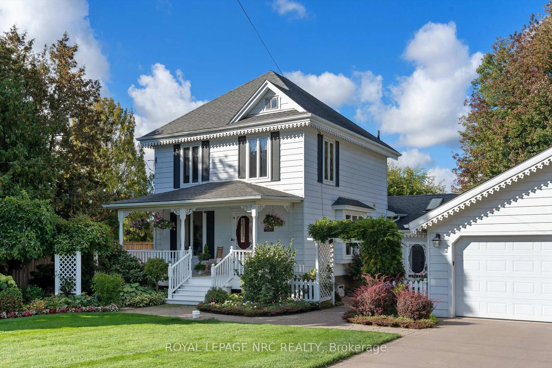 Photo 3 of 1287 Third St Louth, St. Catharines, Rural Port — HOMEH