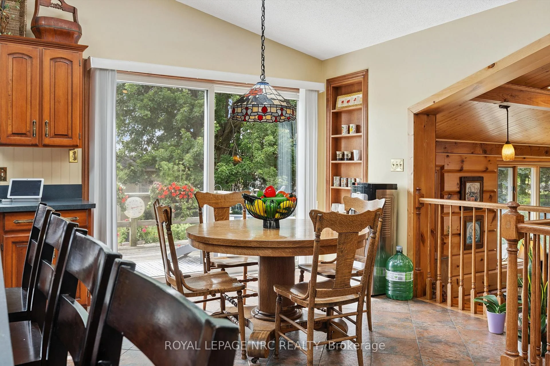 Photo 18 of 1287 Third St Louth, St. Catharines, Rural Port — HOMEH