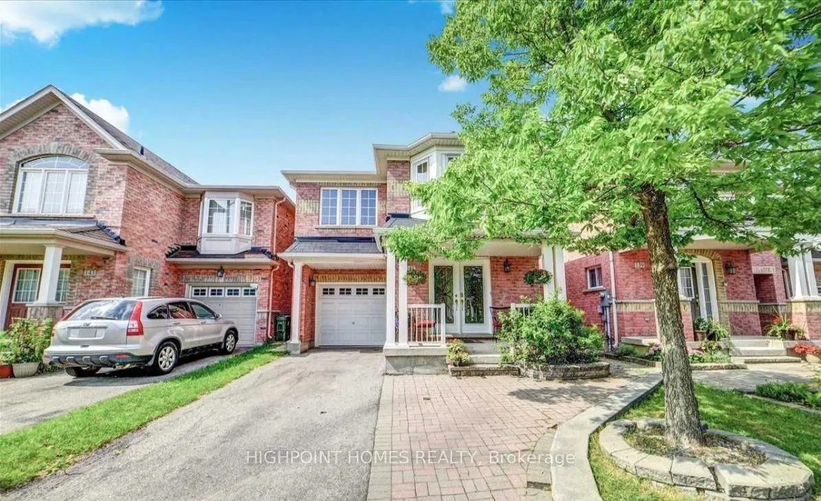 Front of 141 Pilkington Drive