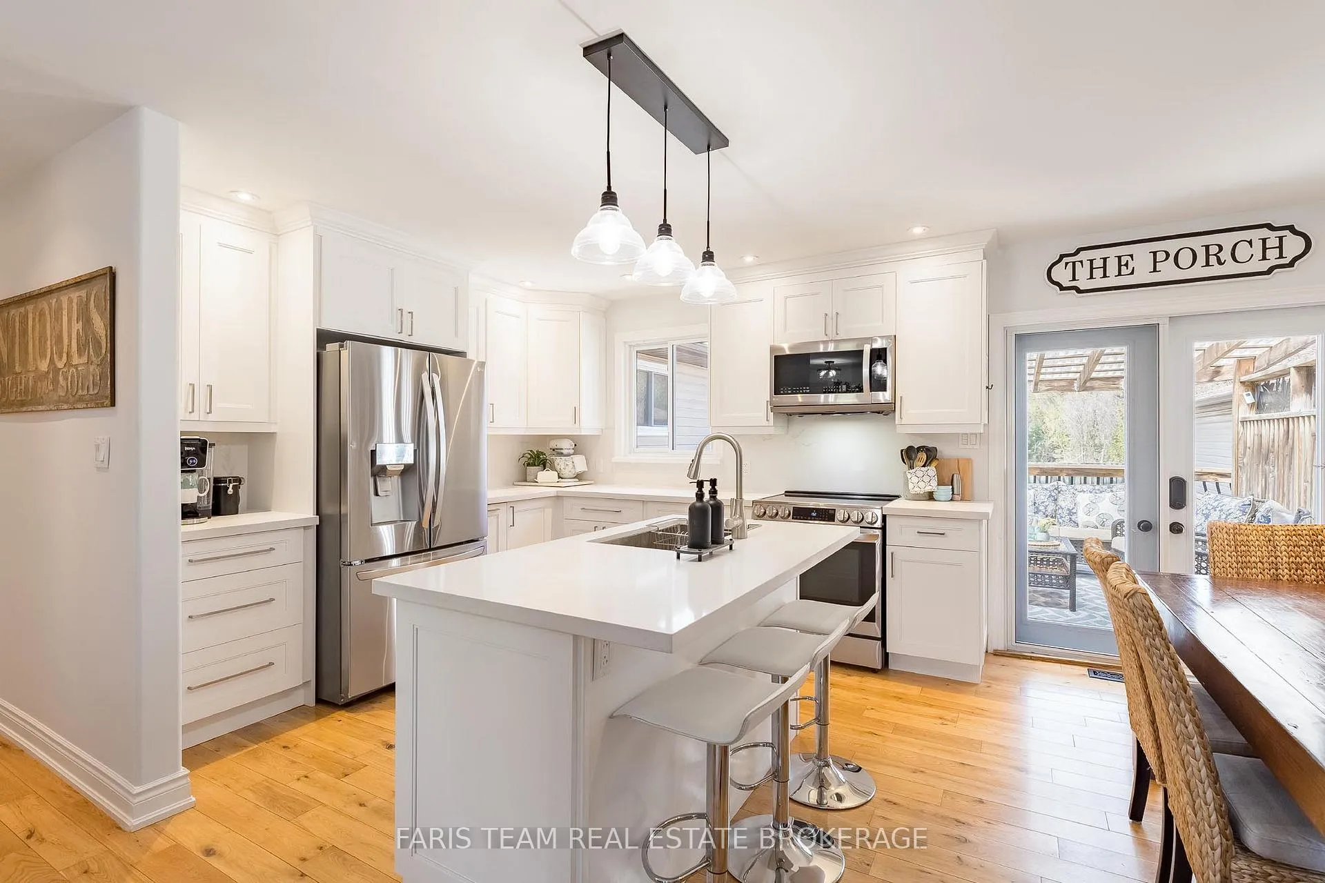 Photo 6 of 730 Trinity Street, Innisfil, Alcona — HOMEH
