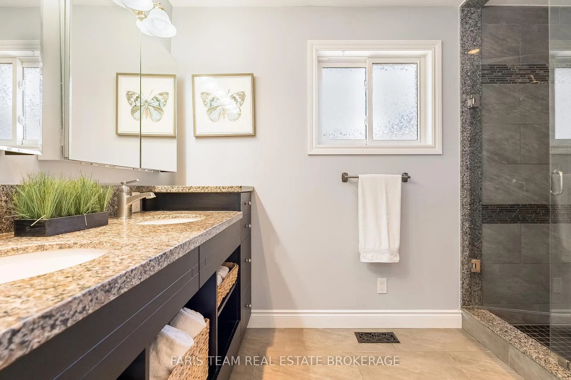 Photo 16 of 730 Trinity Street, Innisfil, Alcona — HOMEH