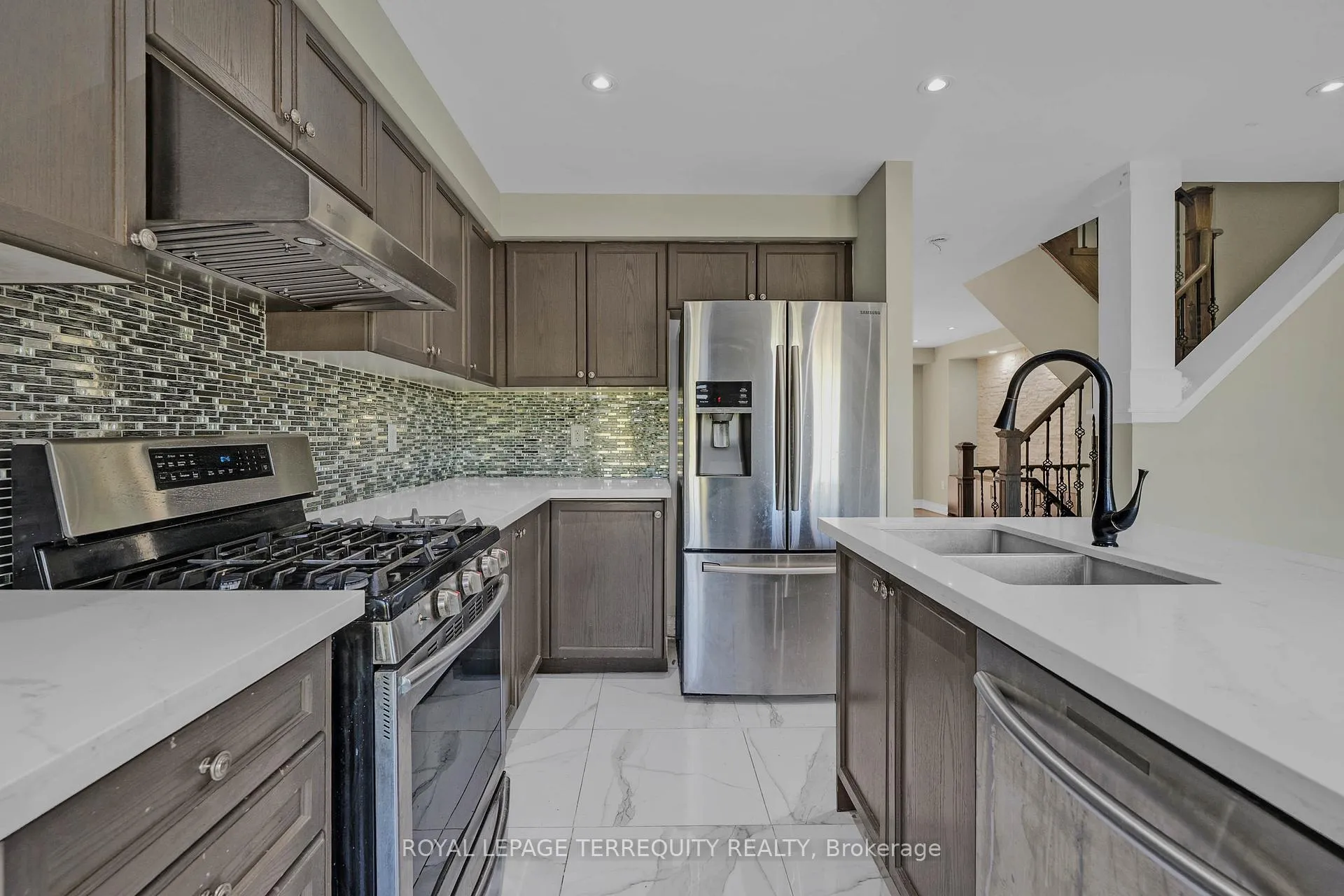 Photo 18 of 856 Audley Road N, Ajax, Central East — HOMEH