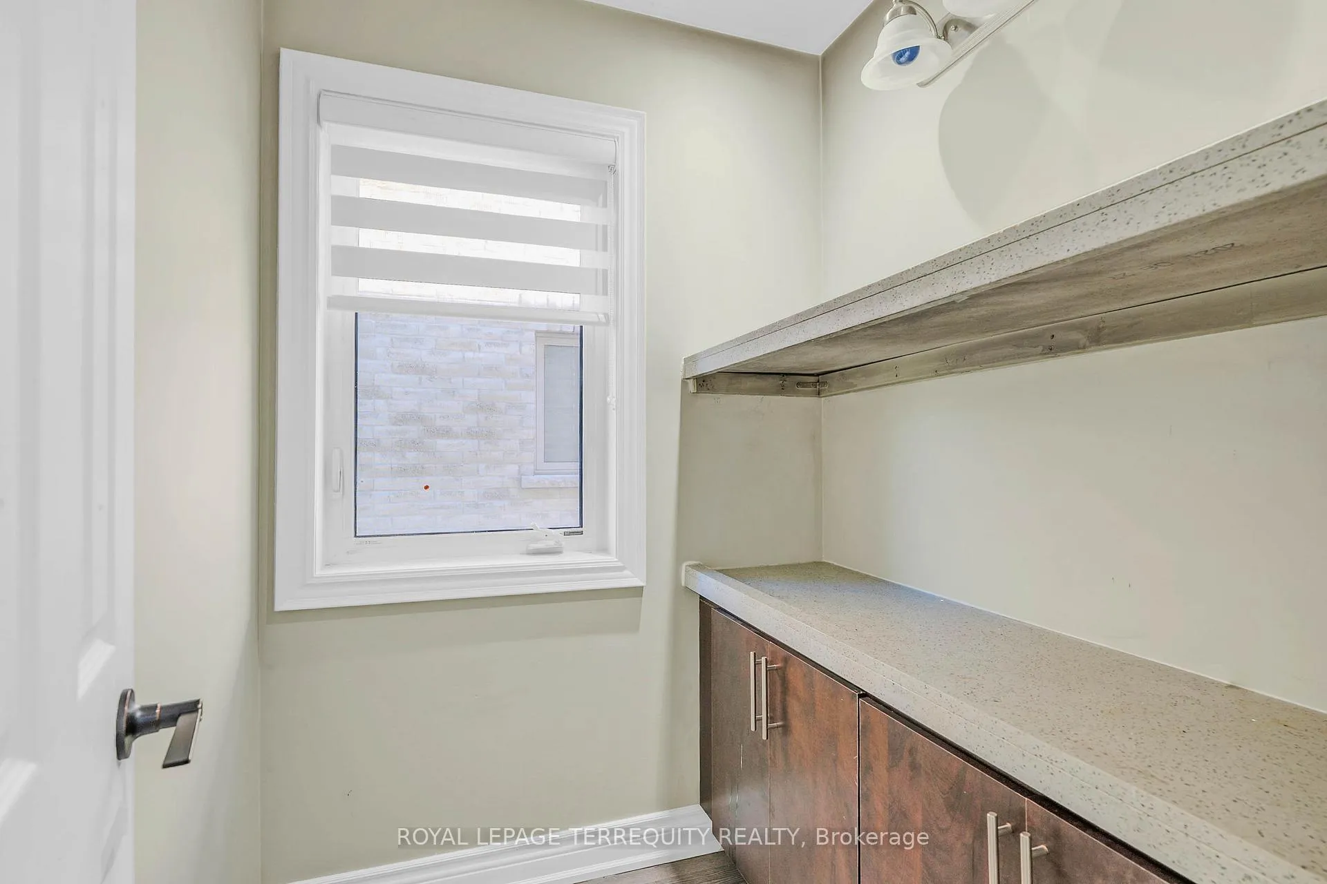 Photo 21 of 856 Audley Road N, Ajax, Central East — HOMEH