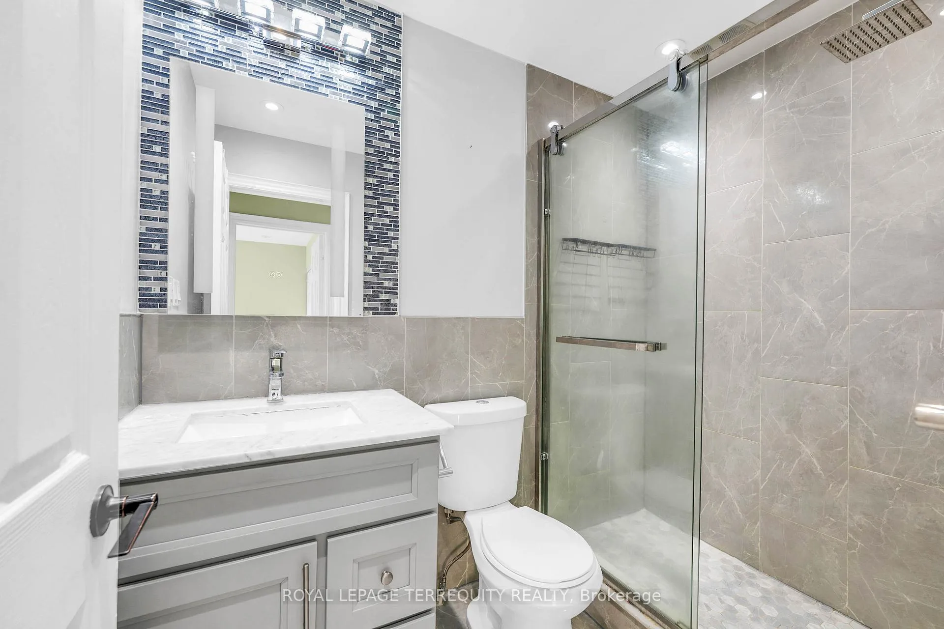Photo 32 of 856 Audley Road N, Ajax, Central East — HOMEH