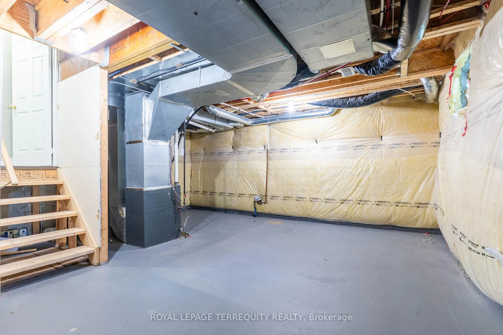 Photo 35 of 856 Audley Road N, Ajax, Central East — HOMEH