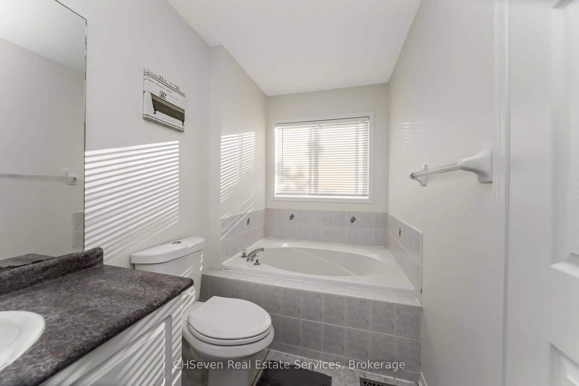 Photo 22 of 30 Florence Drive, Brampton, Fletcher's Meadow — HOMEH