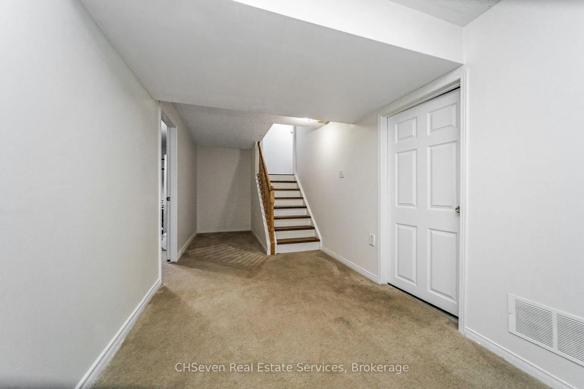 Photo 32 of 30 Florence Drive, Brampton, Fletcher's Meadow — HOMEH