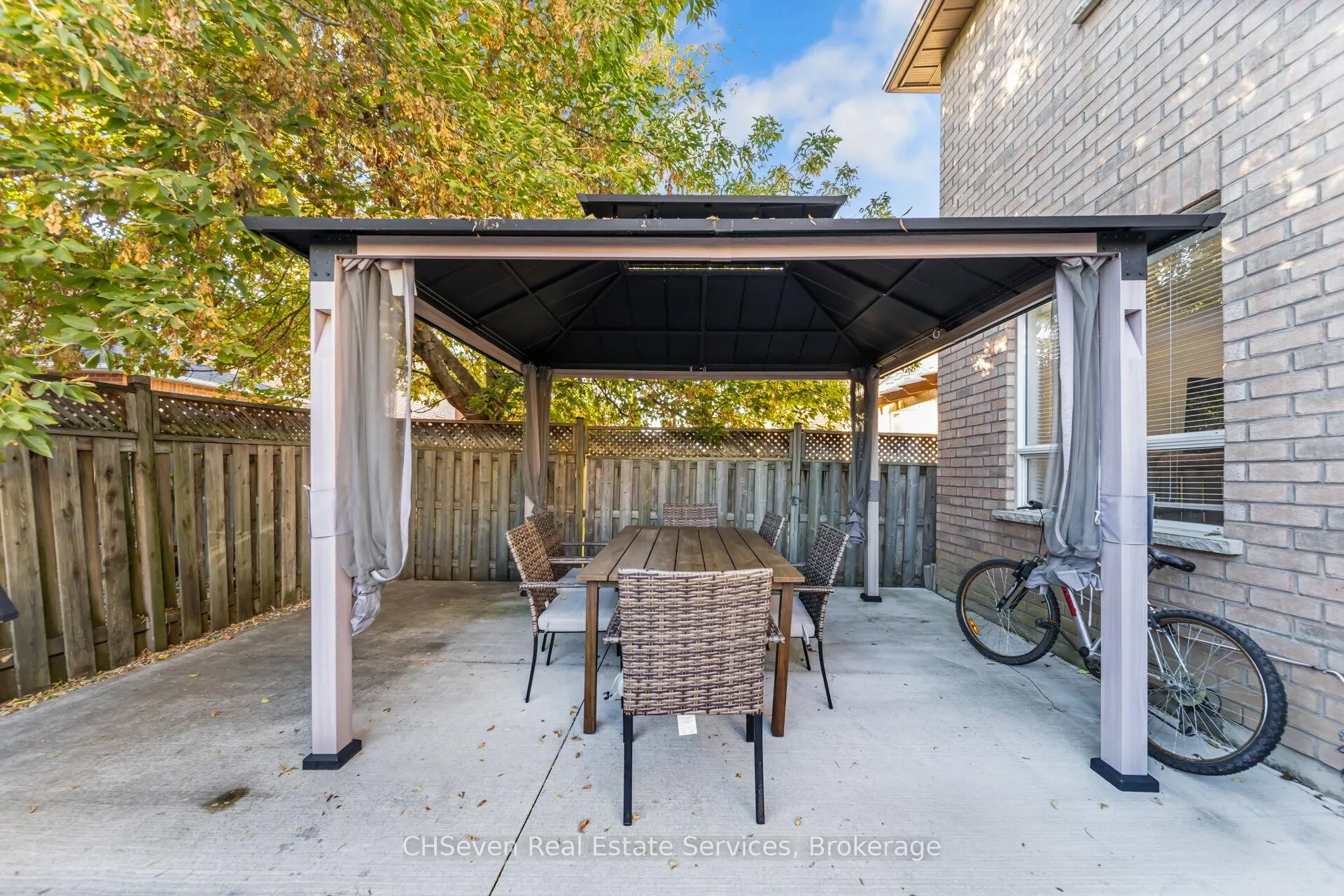 Photo 38 of 30 Florence Drive, Brampton, Fletcher's Meadow — HOMEH
