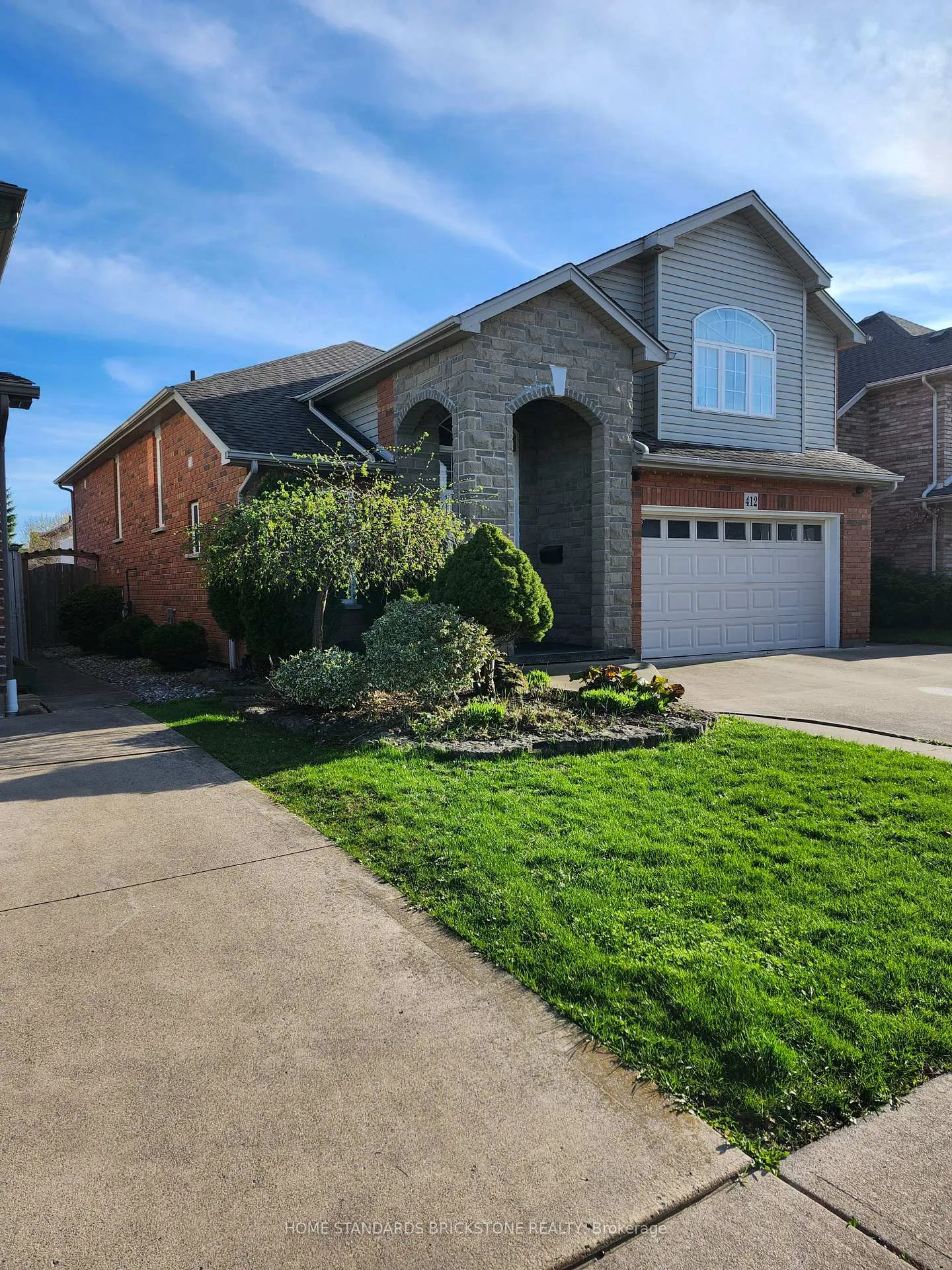 Front of 412 Autumn Crescent