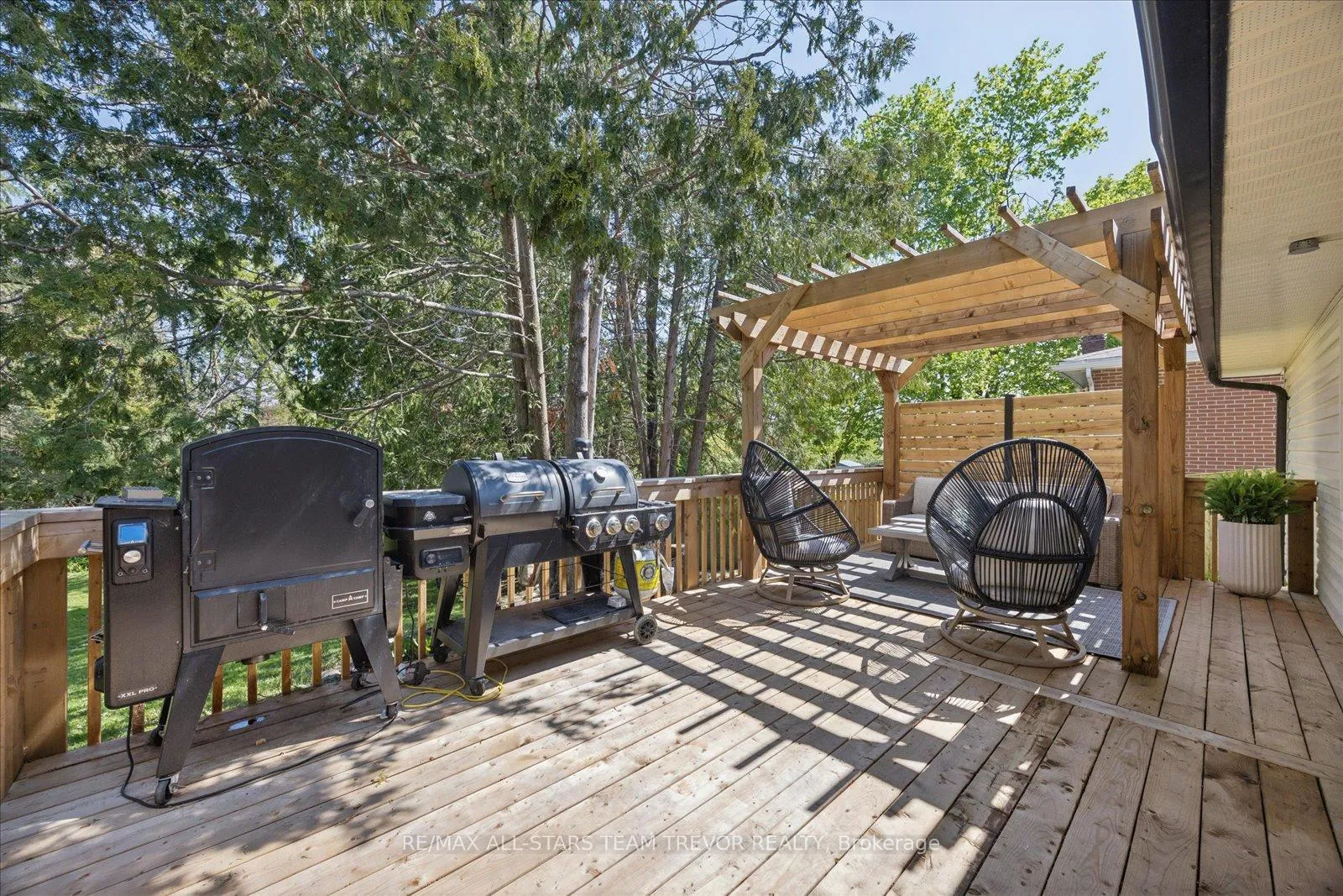 Photo 20 of 602 Simcoe Street, Brock, Beaverton — HOMEH