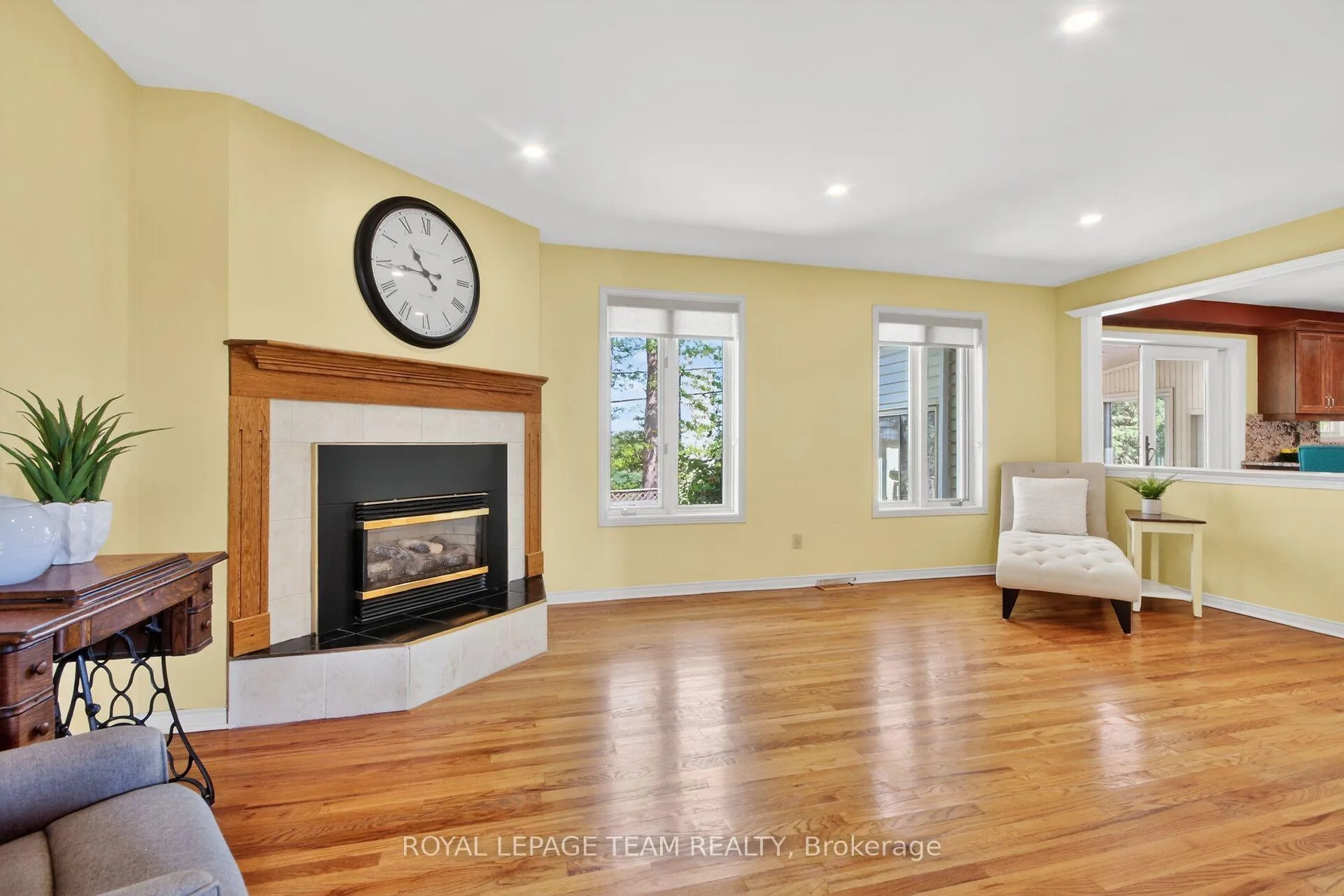 Photo 20 of 2456 Garmil Crescent, Ottawa, North Gower — HOMEH