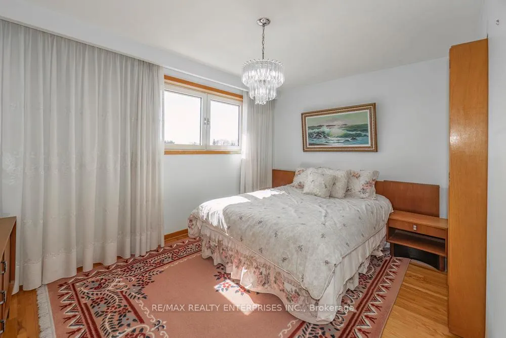 Photo 15 of 7368 Redstone Road, Mississauga, Malton — HOMEH